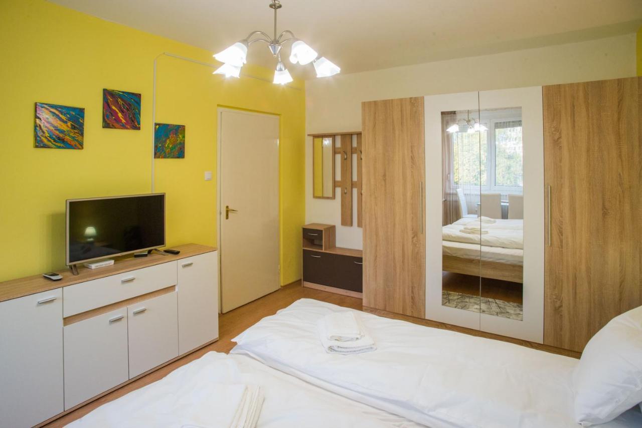 Otthon-Laksz Apartman Nyíregyháza Екстериор снимка