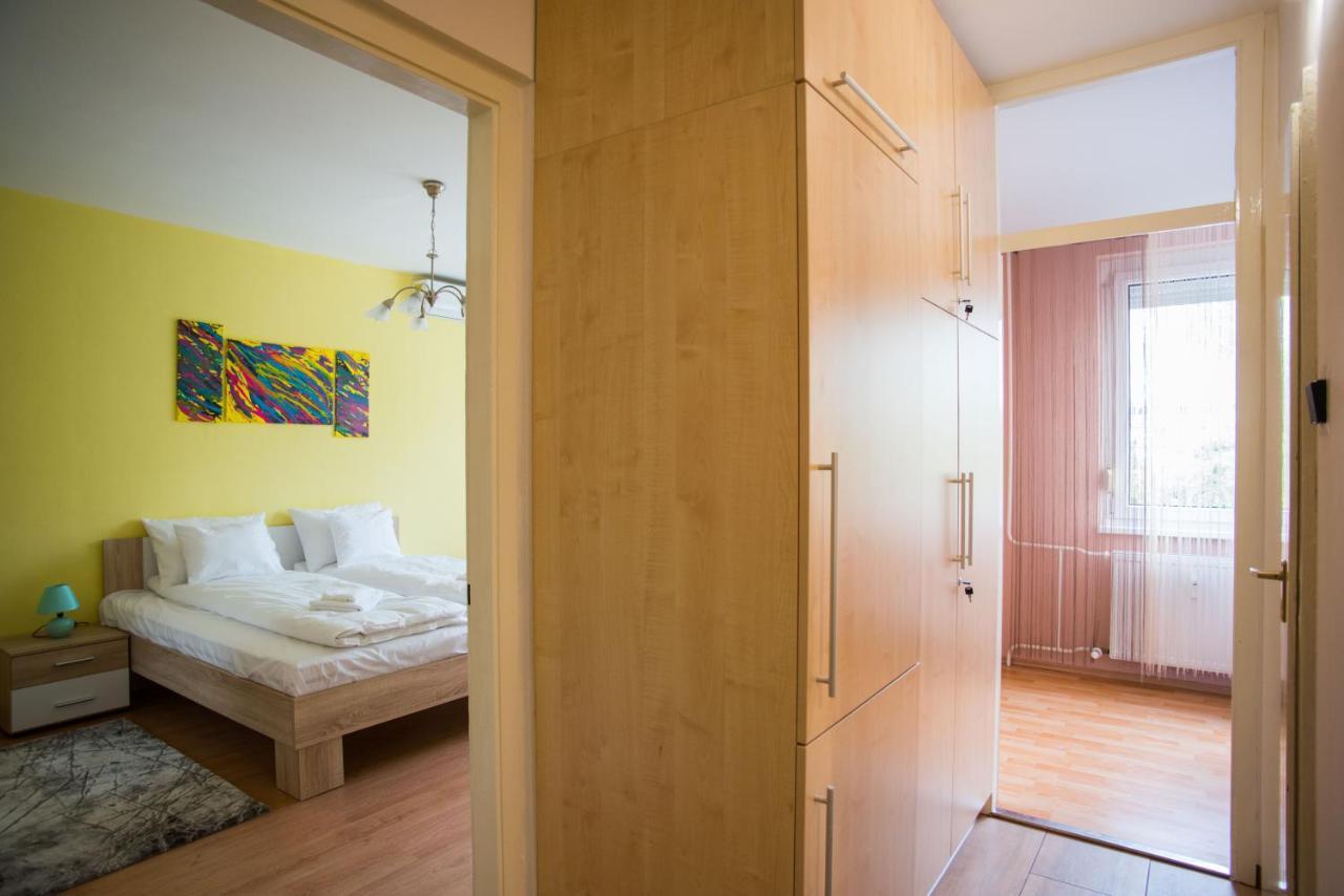 Otthon-Laksz Apartman Nyíregyháza Екстериор снимка